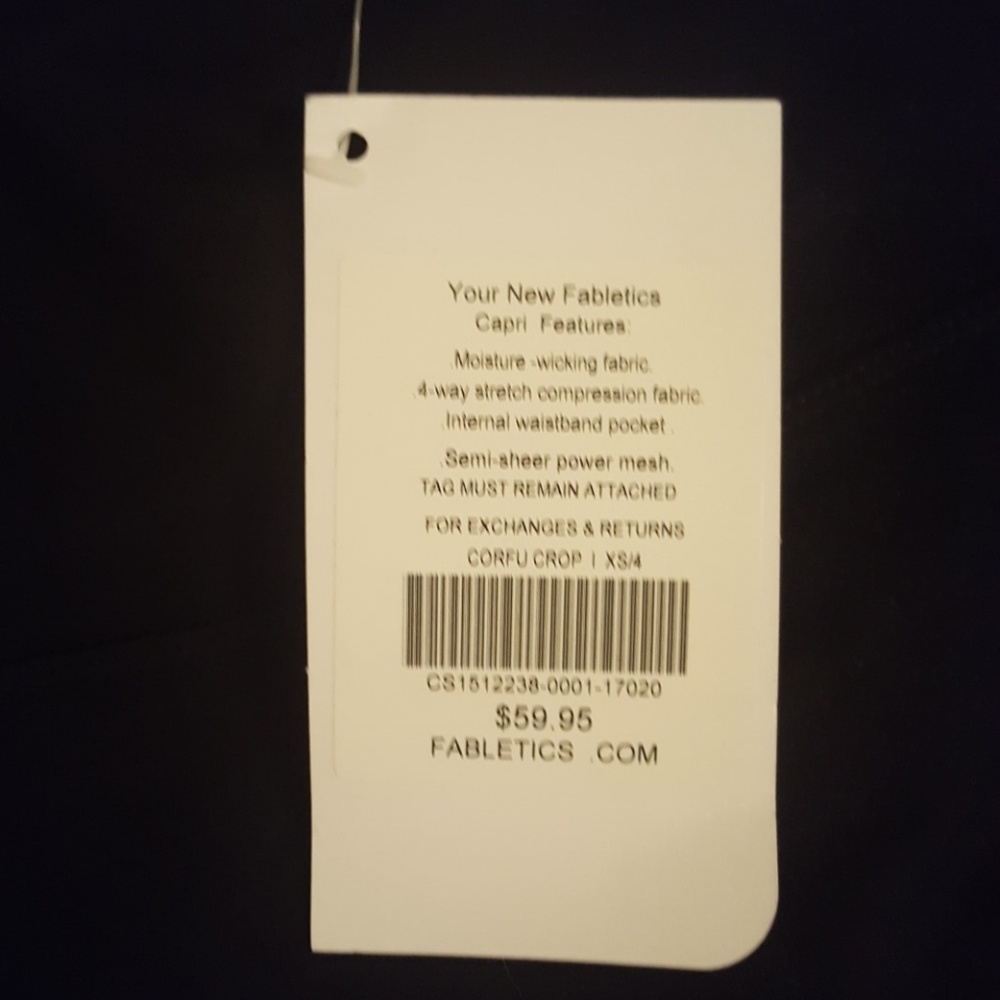 BNWT Fabletics Capris - Picture 2 of 5